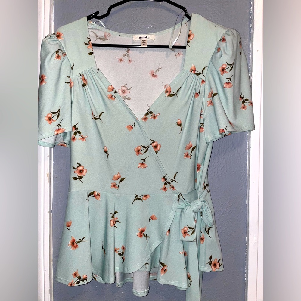 V-line floral blouse